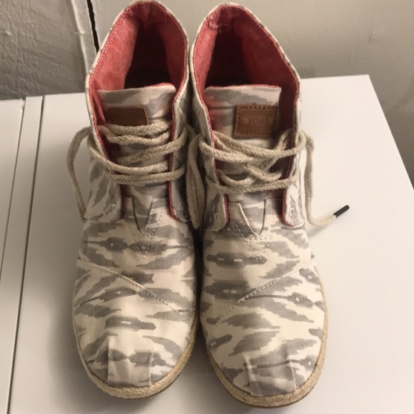 Toms booties - Picture 5 of 7